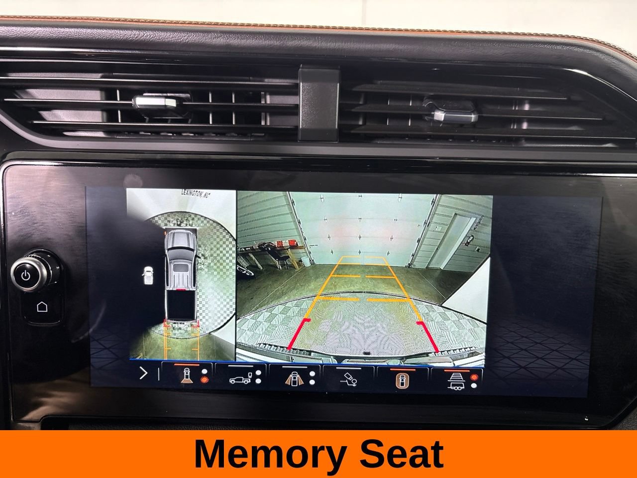 Used 2025 GMC Sierra 1500 AT4 AWD/4WD image 19