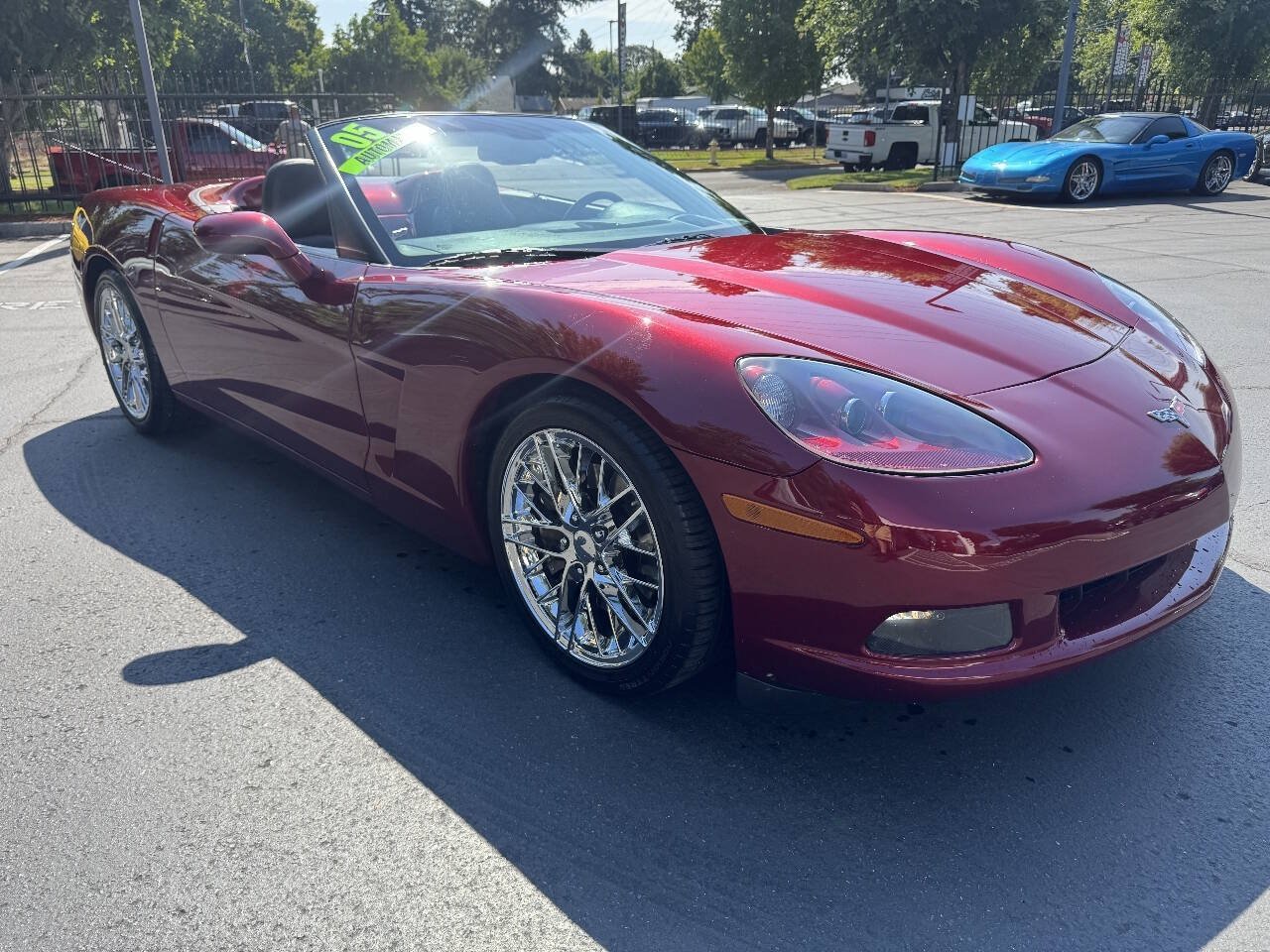 Used 2005 Chevrolet Corvette Convertible w/ Preferred Equipment Group RWD image 9