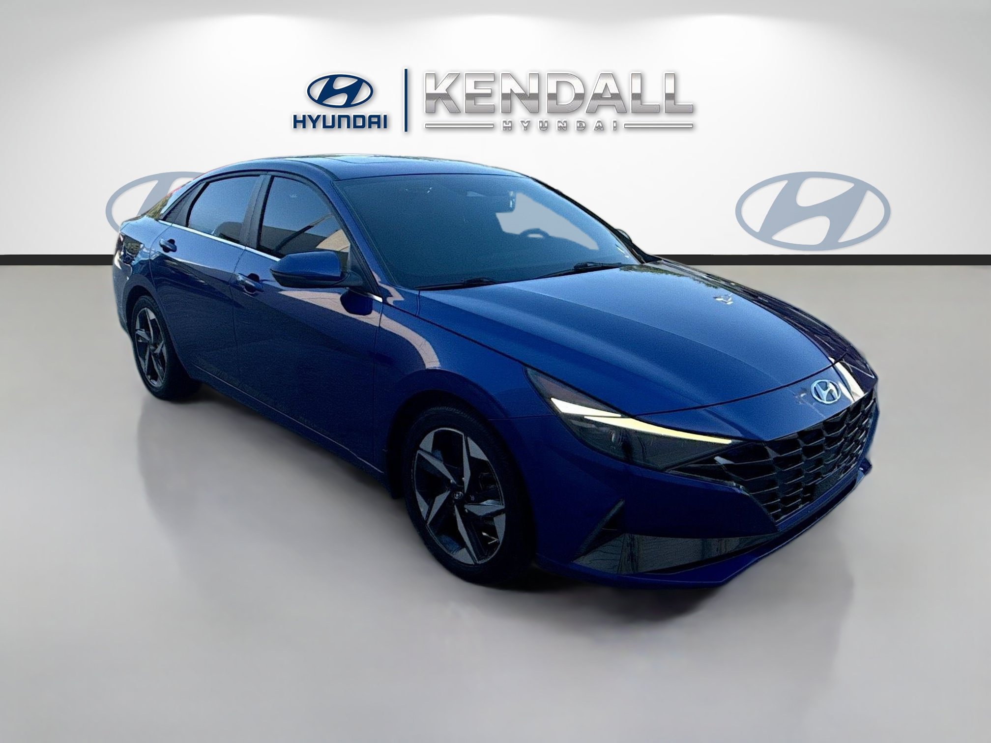 Used 2023 Hyundai Elantra Limited FWD video 1