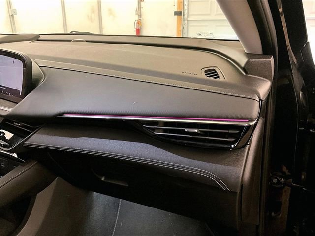 Used 2024 Buick Envision Preferred AWD/4WD image 15