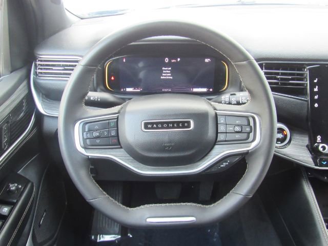 Used 2024 Jeep Wagoneer Series II w/ Flexible Seating Group image 35