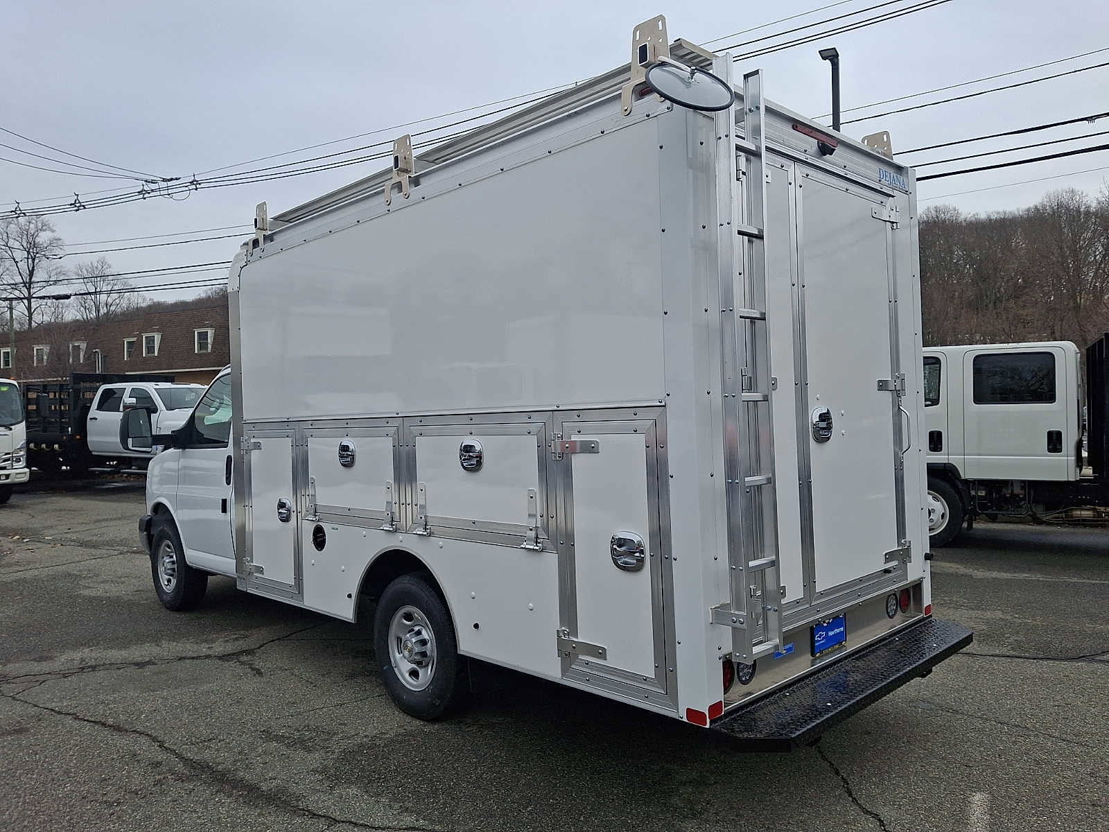 New 2026 Chevrolet Express 3500 w/ Power Convenience Package RWD image 4