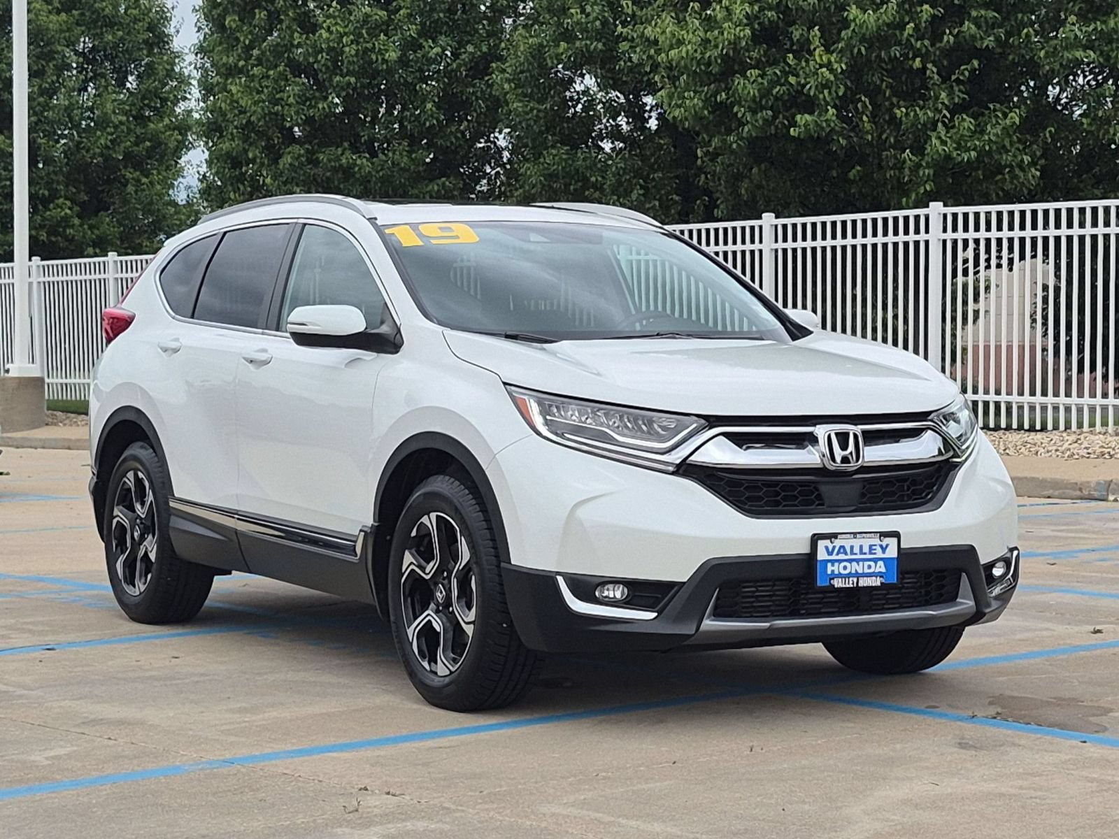 Certified 2019 Honda CR-V Touring image 5
