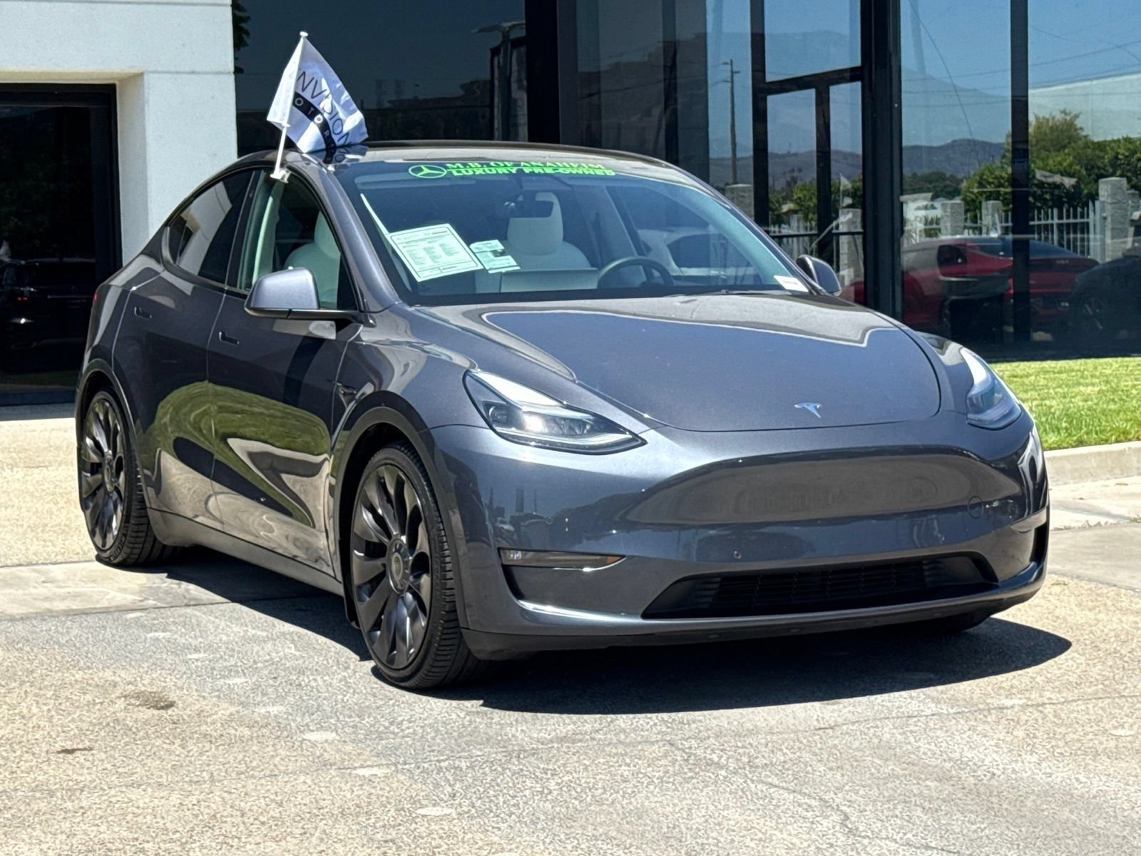 Used 2022 Tesla Model Y Performance AWD/4WD image 8