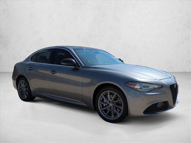 Used 2020 Alfa Romeo Giulia AWD w/ Cold Weather Package image 3