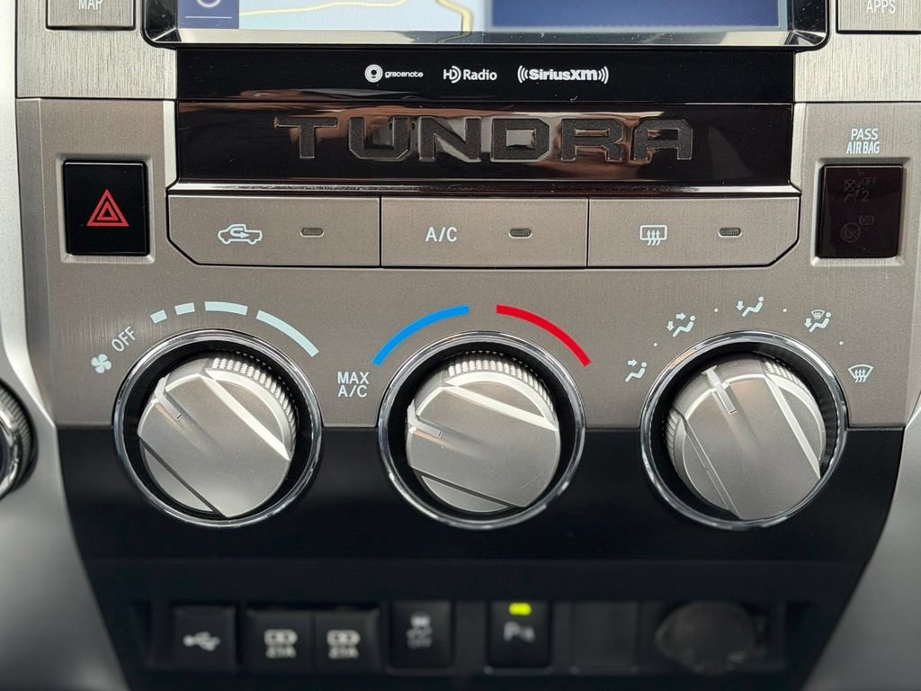 Used 2020 Toyota Tundra SR5 w/ SR5 Convenience Package AWD/4WD image 16