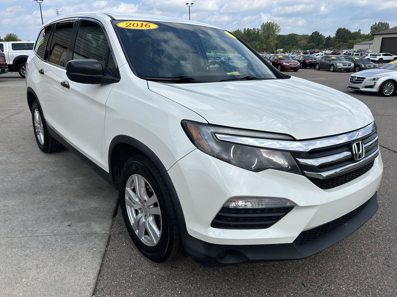 Used 2016 Honda Pilot LX image 3