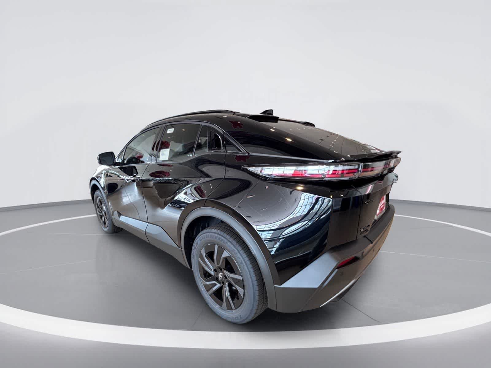 New 2026 Toyota C-HR AWD/4WD image 3