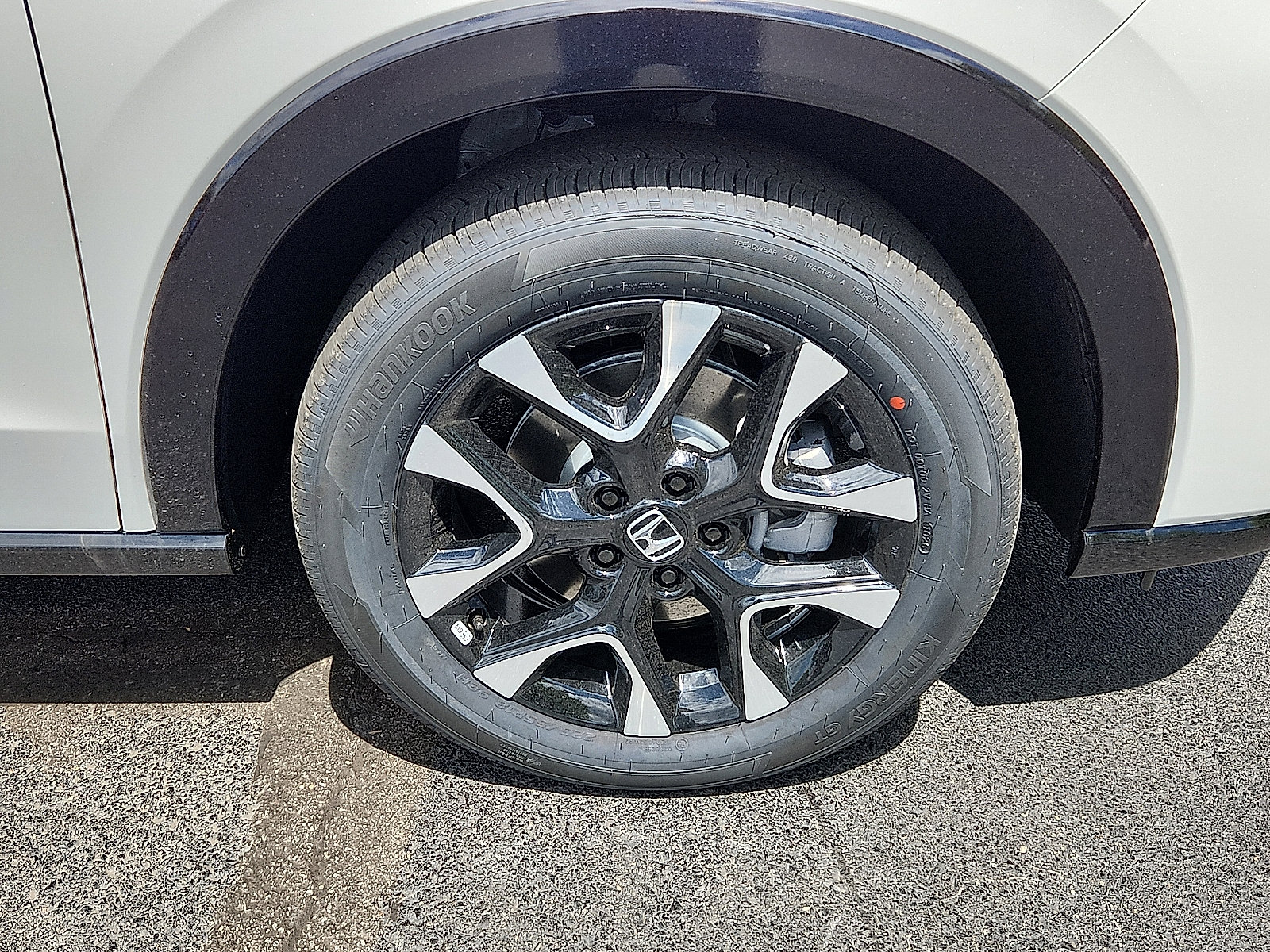 New 2027 Honda HR-V EX-L image 8