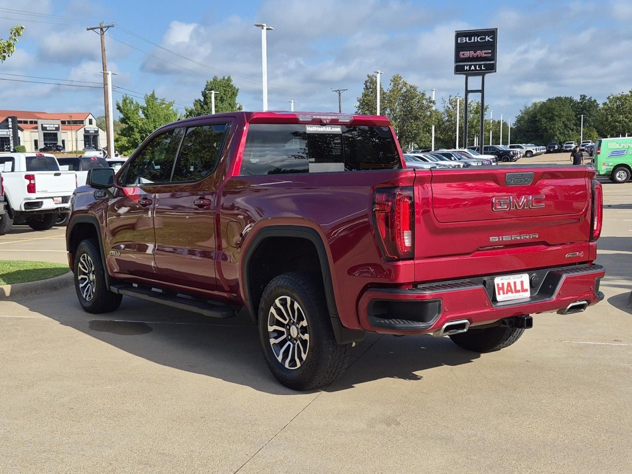 Certified 2020 GMC Sierra 1500 AT4 w/ AT4 Premium Package AWD/4WD image 4