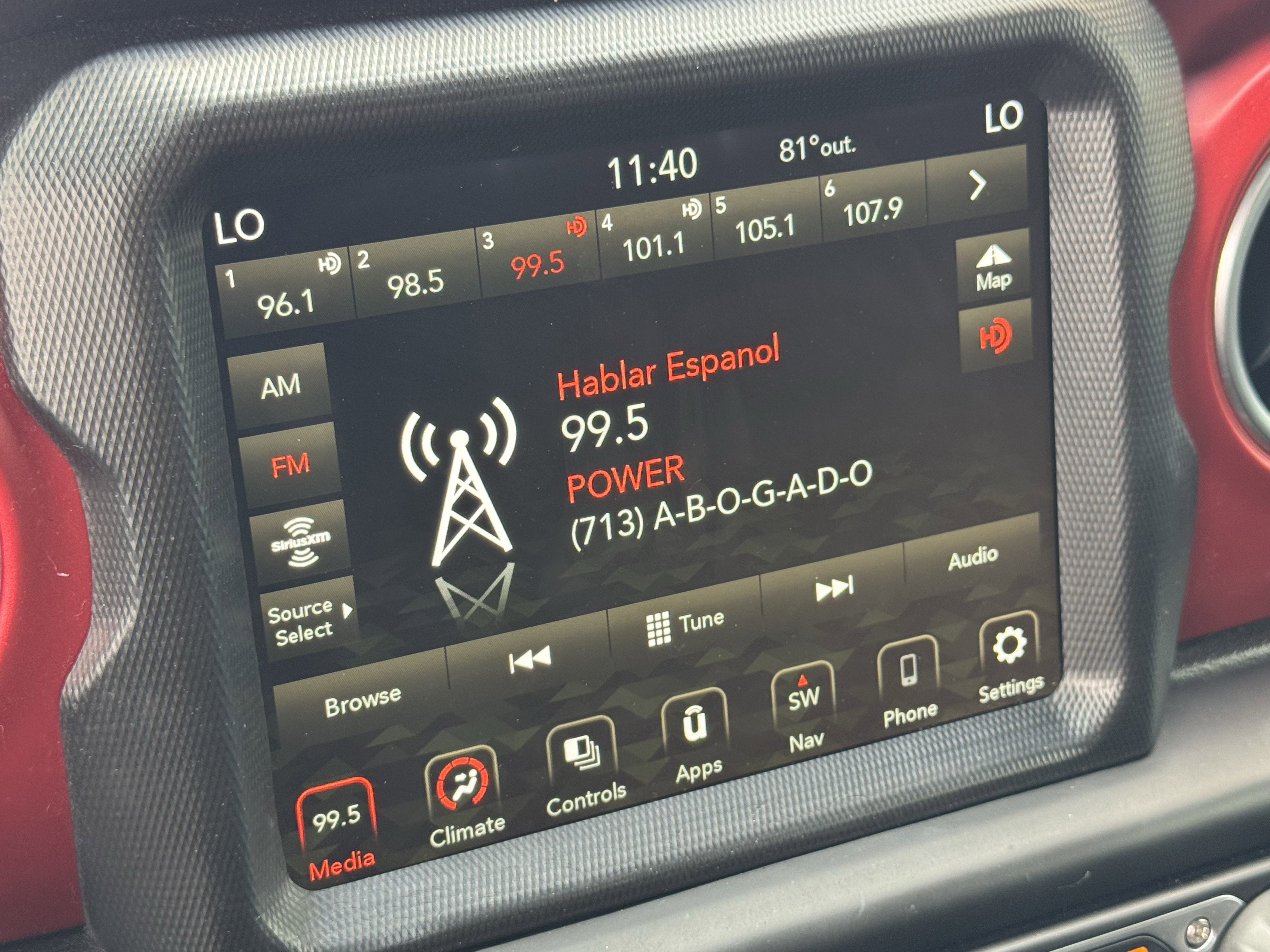 Used 2022 Jeep Gladiator Rubicon AWD/4WD image 18