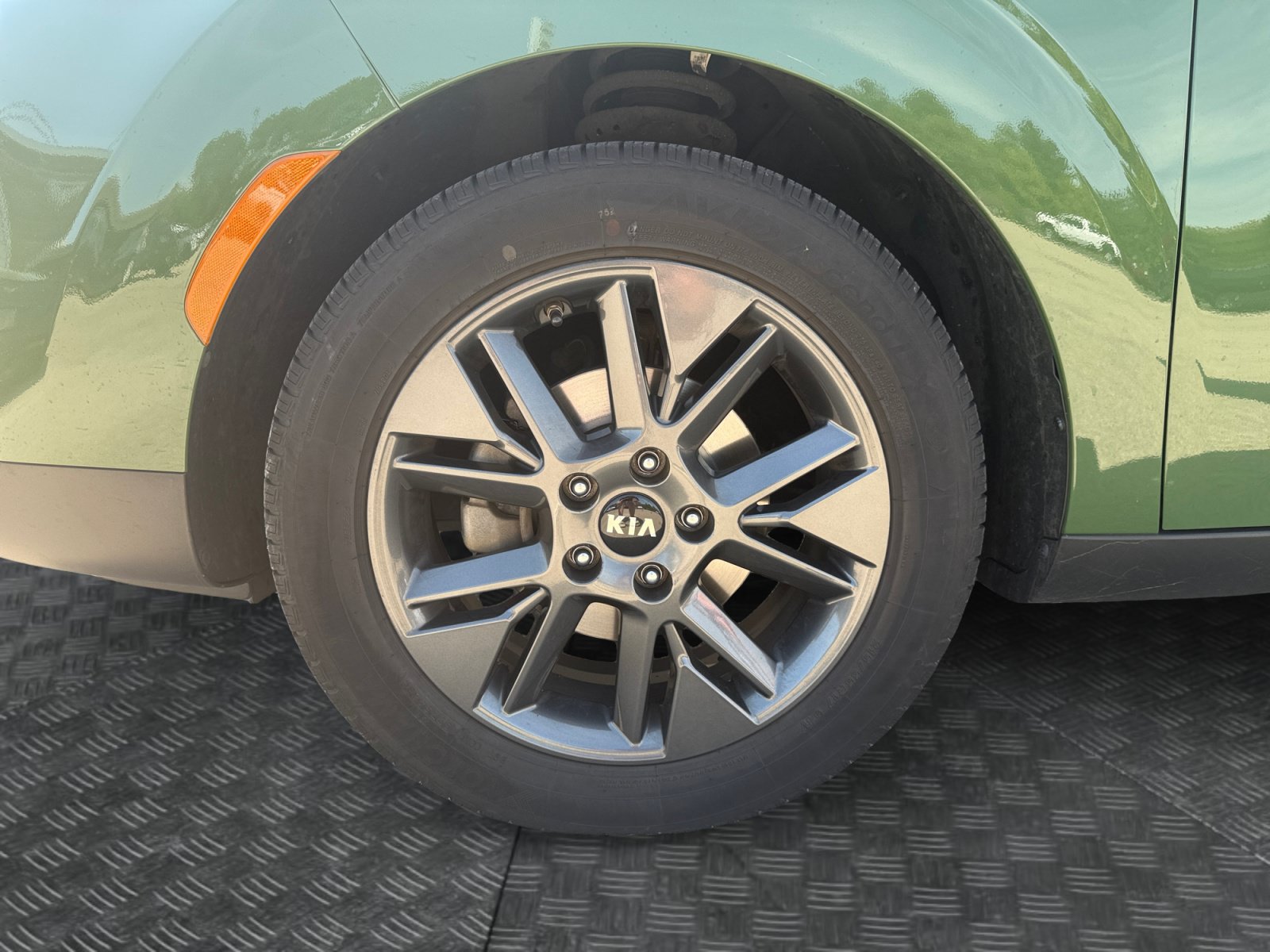 Used 2021 Kia Soul EX FWD image 14