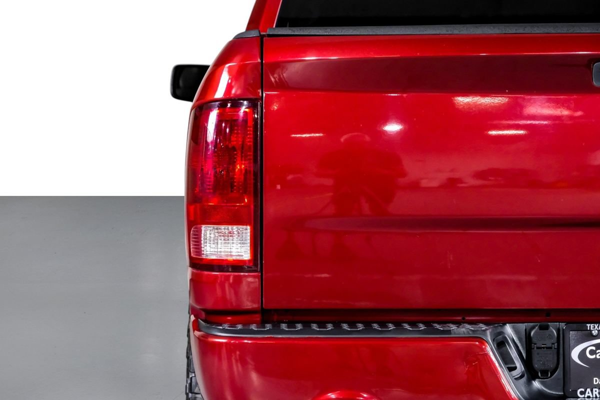 Used 2013 RAM 1500 Express RWD image 39