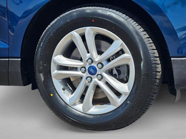 Used 2020 Ford Edge SEL w/ Convenience Package AWD/4WD image 28