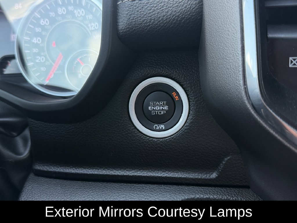 Used 2024 RAM 1500 Laramie AWD/4WD image 24