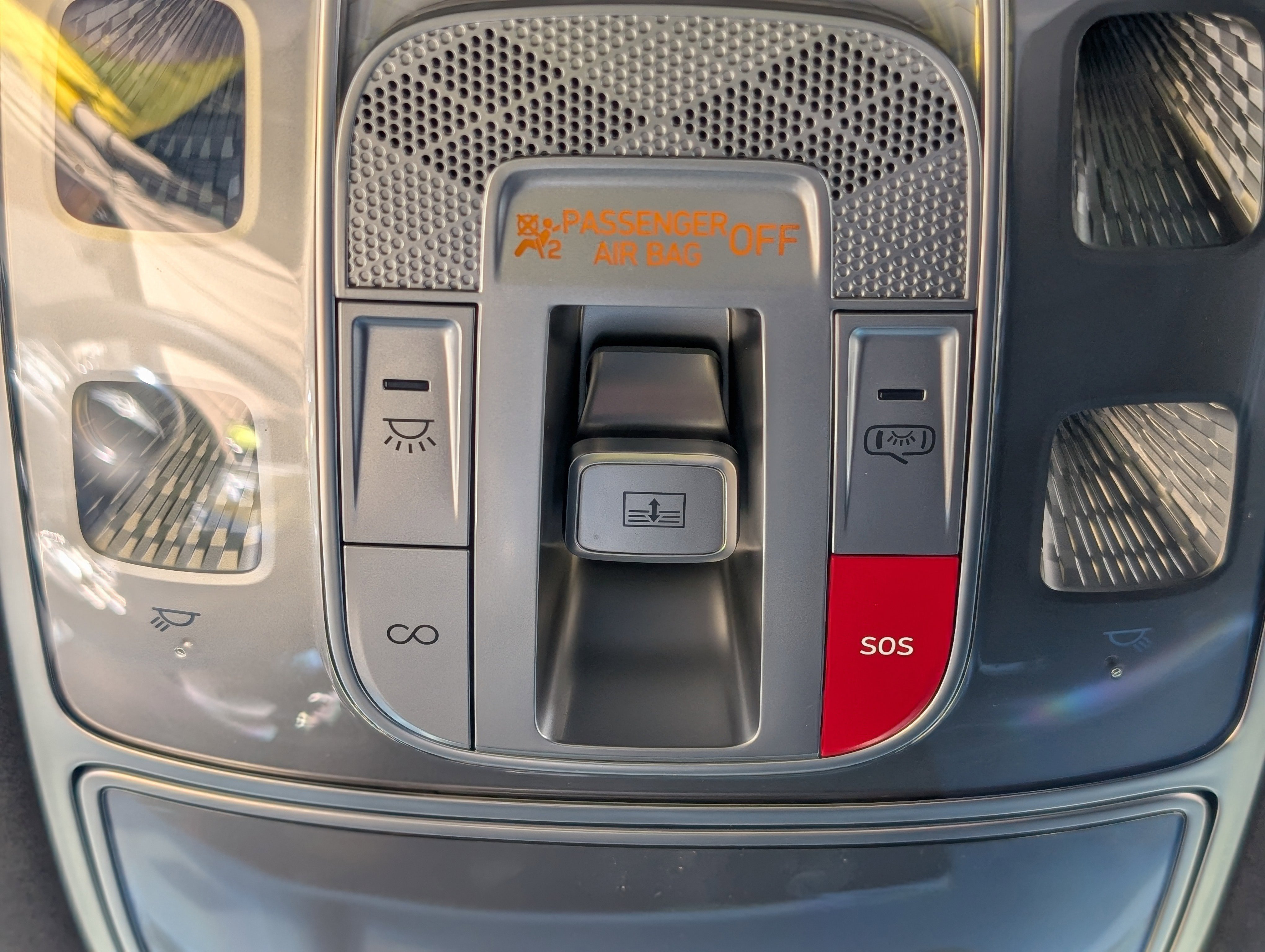 Used 2023 Genesis GV60 Performance image 45