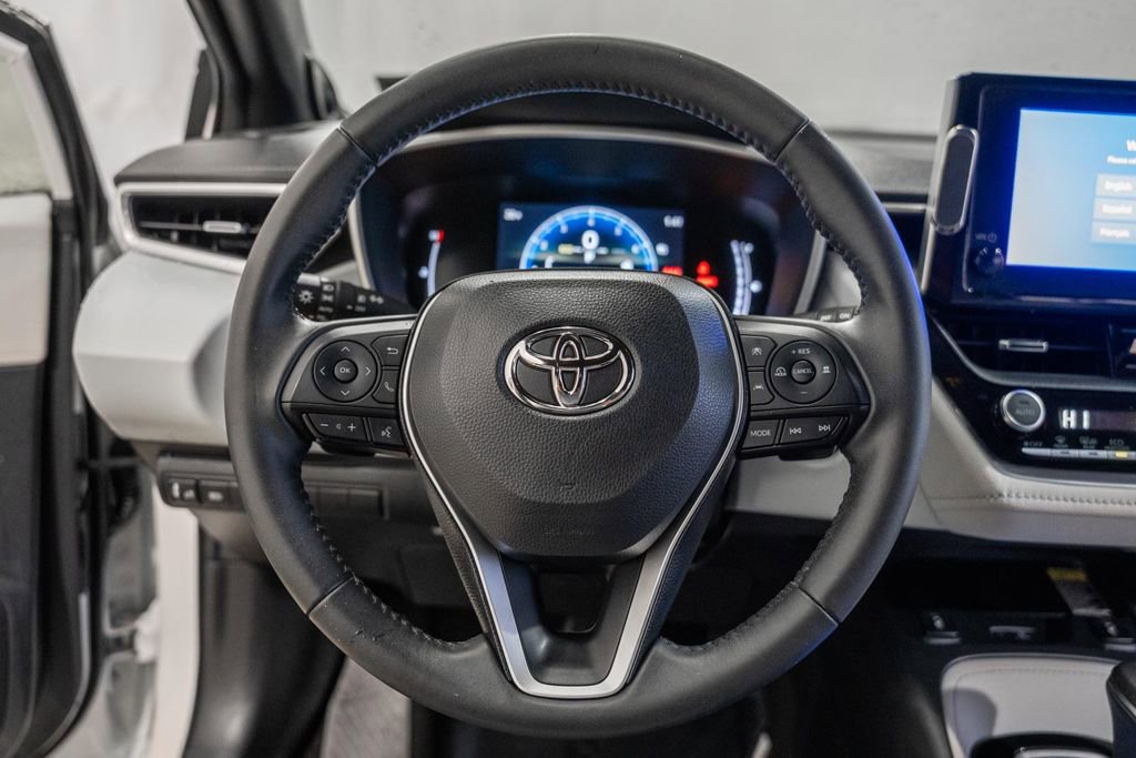Used 2023 Toyota Corolla XSE image 26