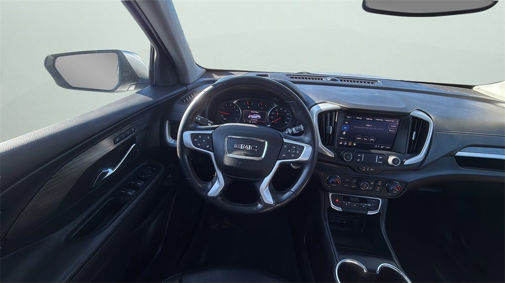 Used 2022 GMC Terrain SLT w/ LPO, Floor Liner Package image 17