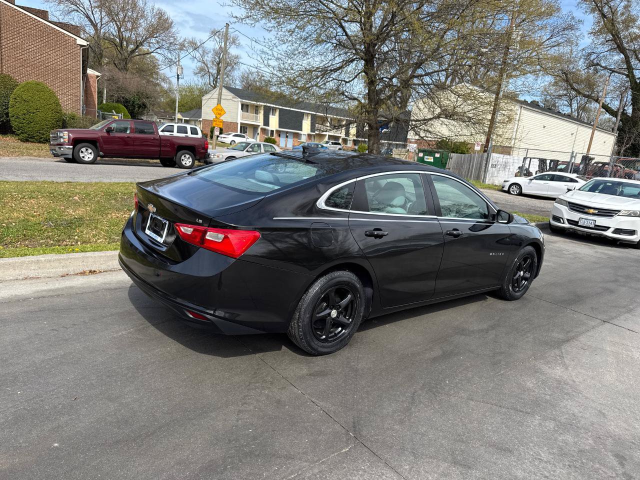 Used 2016 Chevrolet Malibu LS FWD image 4