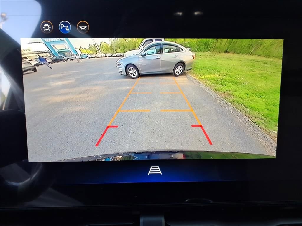 New 2026 Chevrolet Equinox ACTIV AWD/4WD image 25