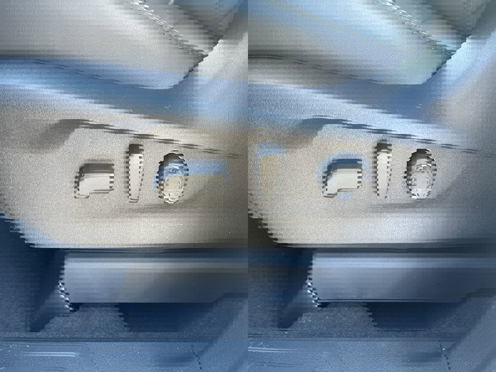 New 2026 Subaru Ascent Touring image 16