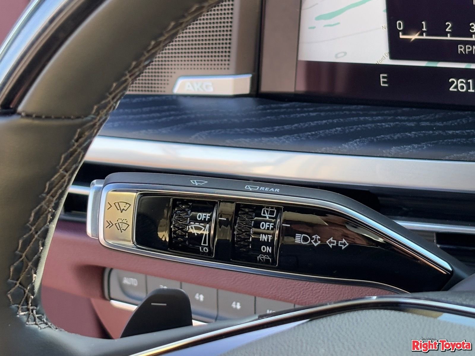 Used 2026 Cadillac Escalade Sport w/ LPO, ONYX Package image 22