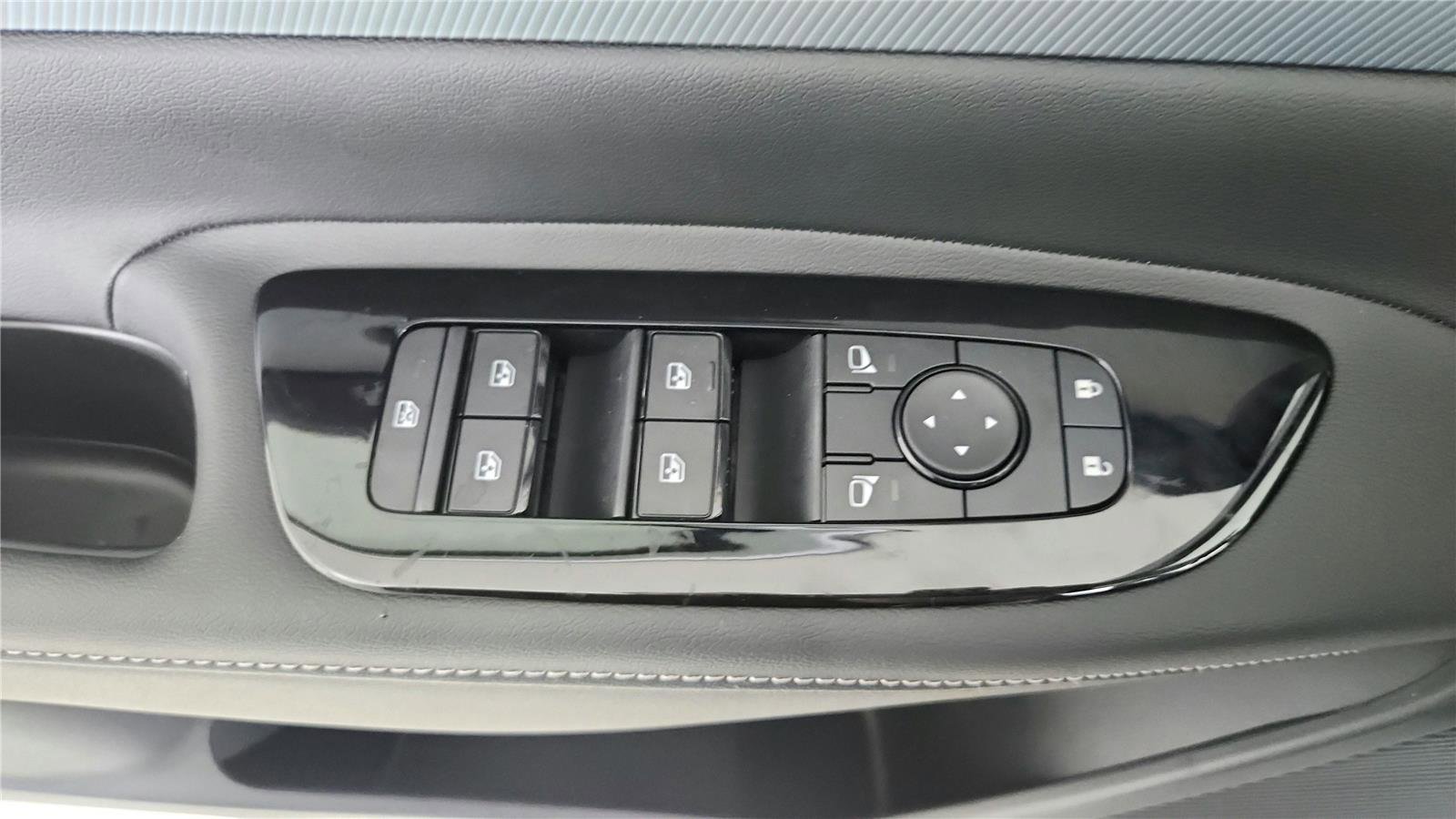 New 2026 Nissan Murano SL AWD/4WD image 10