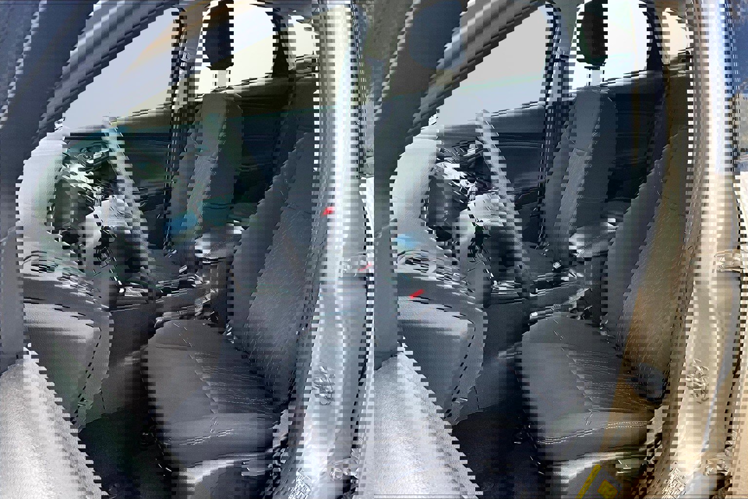 Used 2018 Ford Focus SE image 16