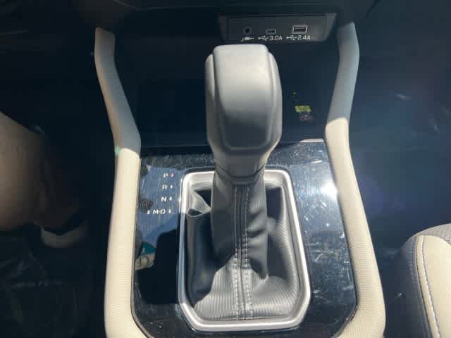 Certified 2025 Subaru Forester Limited image 31