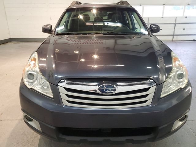 Used 2011 Subaru Outback 2.5i Premium AWD/4WD image 10
