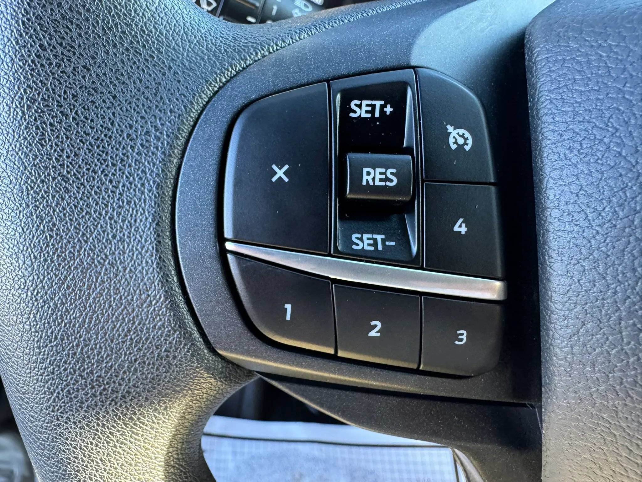 Used 2024 Ford Explorer 4WD Police Interceptor image 15