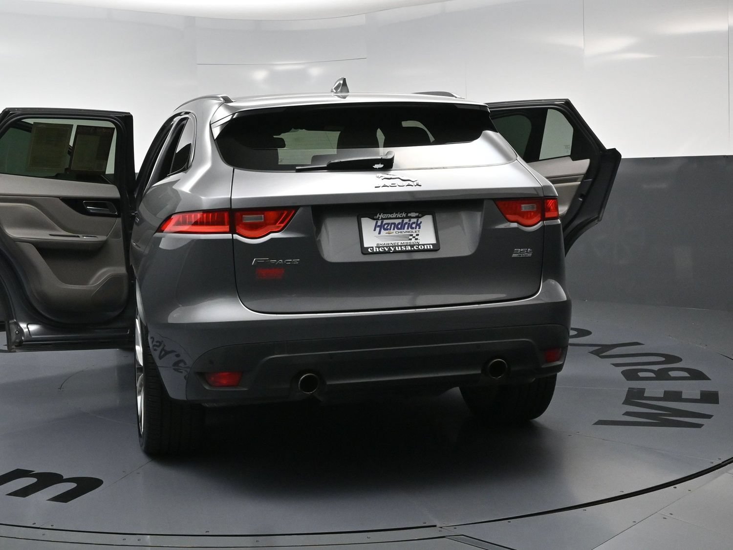 Used 2017 Jaguar F-PACE R-Sport AWD/4WD image 28