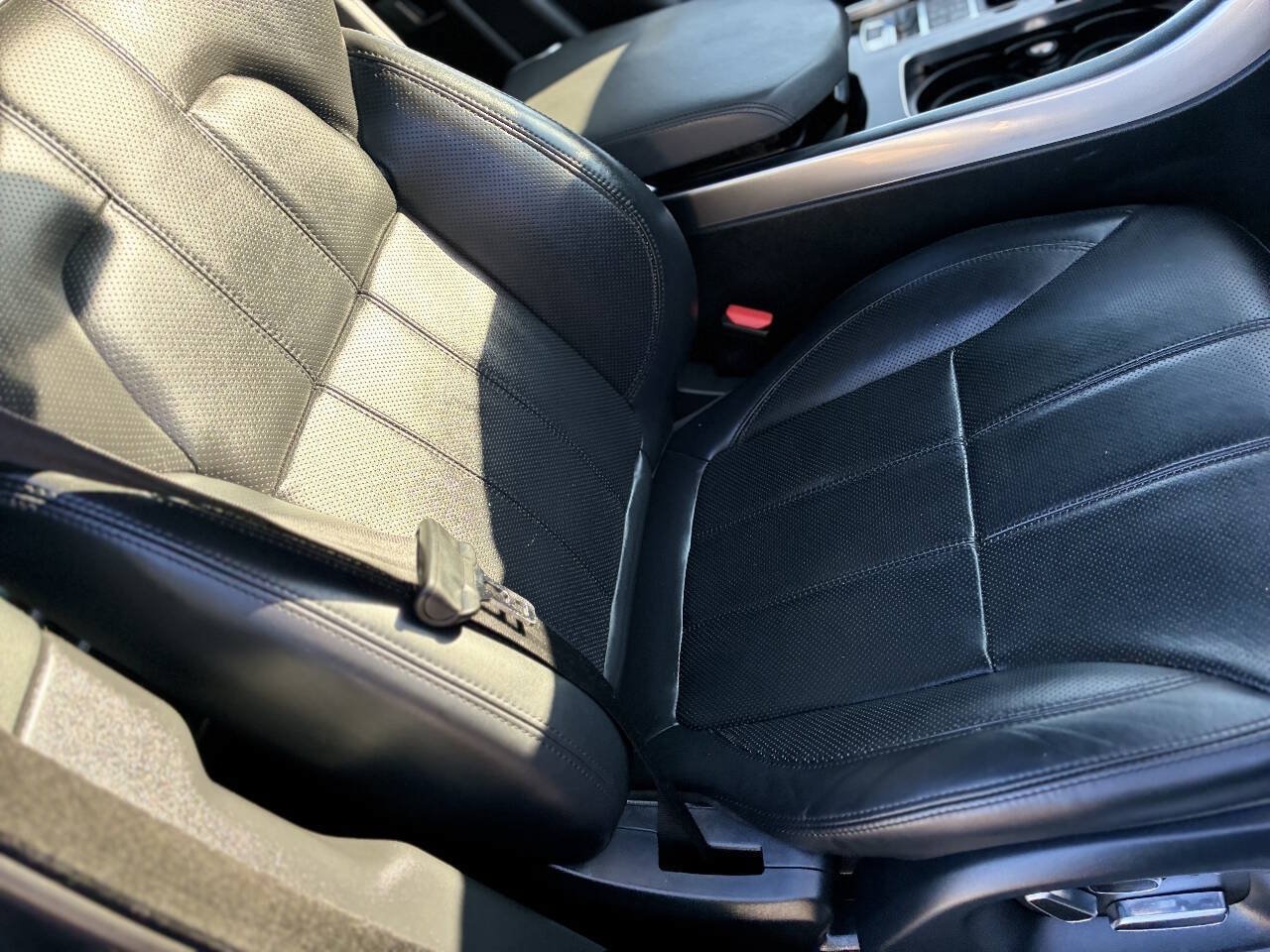 Used 2014 Land Rover Range Rover Sport HSE AWD/4WD image 16