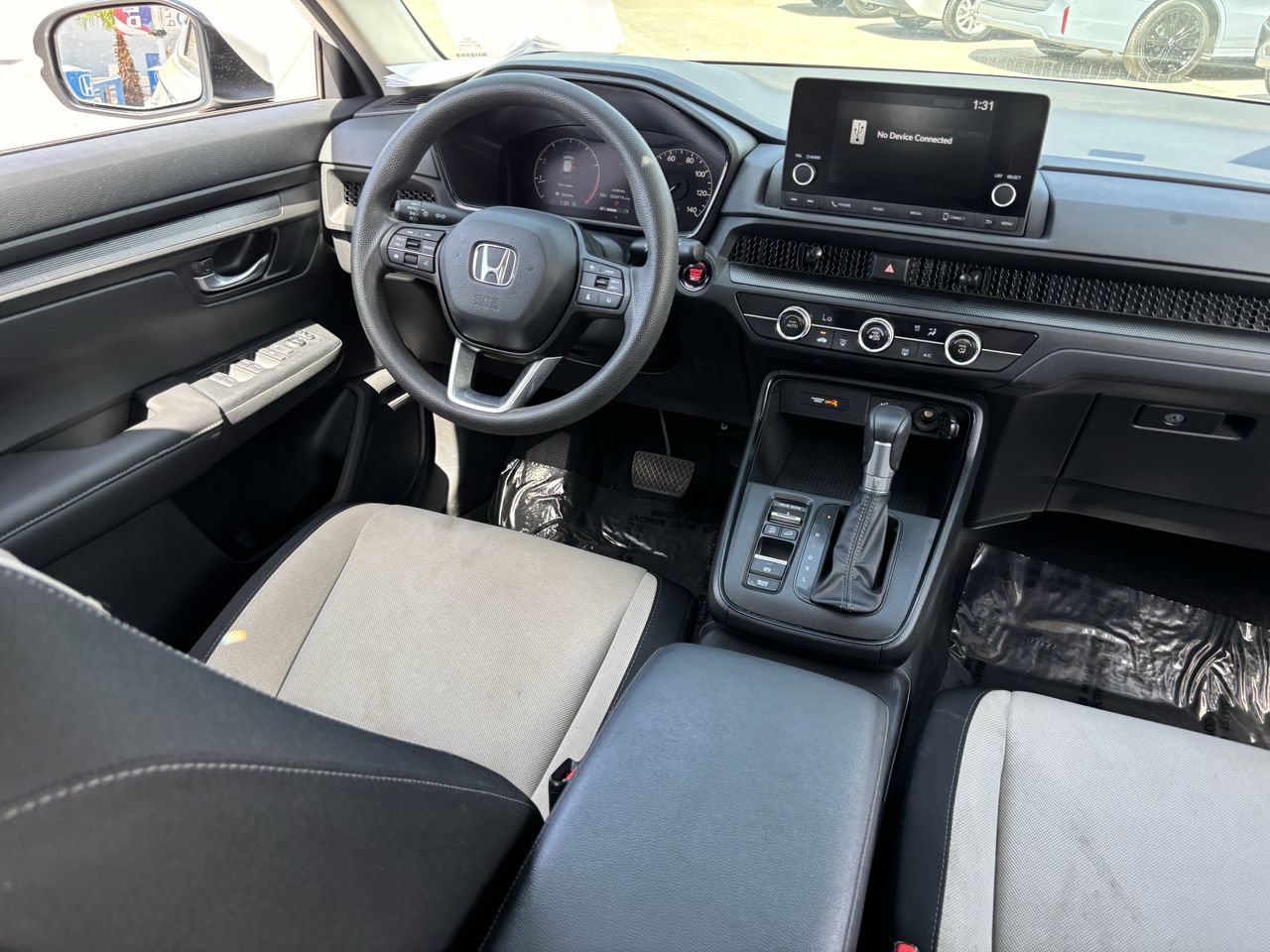 Used 2025 Honda CR-V LX image 12