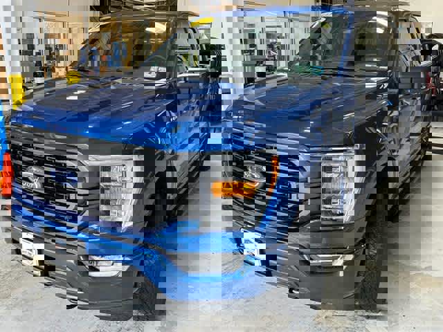 Used 2022 Ford F150 XLT w/ Equipment Group 302A High image 3