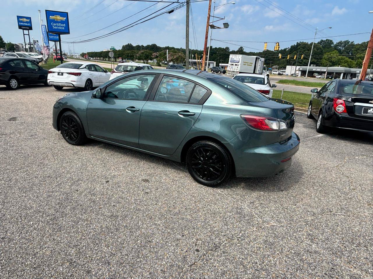 Used 2013 MAZDA MAZDA3 i SV w/ Convenience Pkg FWD image 24