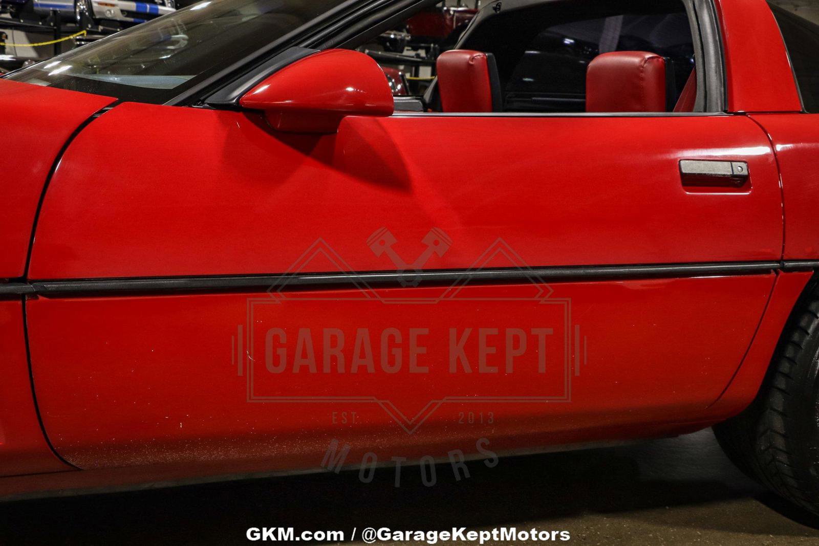 Used 1987 Chevrolet Corvette Coupe image 35