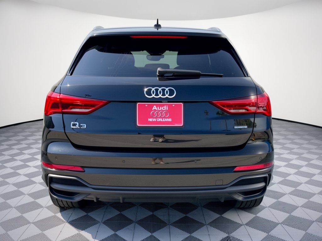 Used 2023 Audi Q3 2.0T Premium AWD/4WD image 11