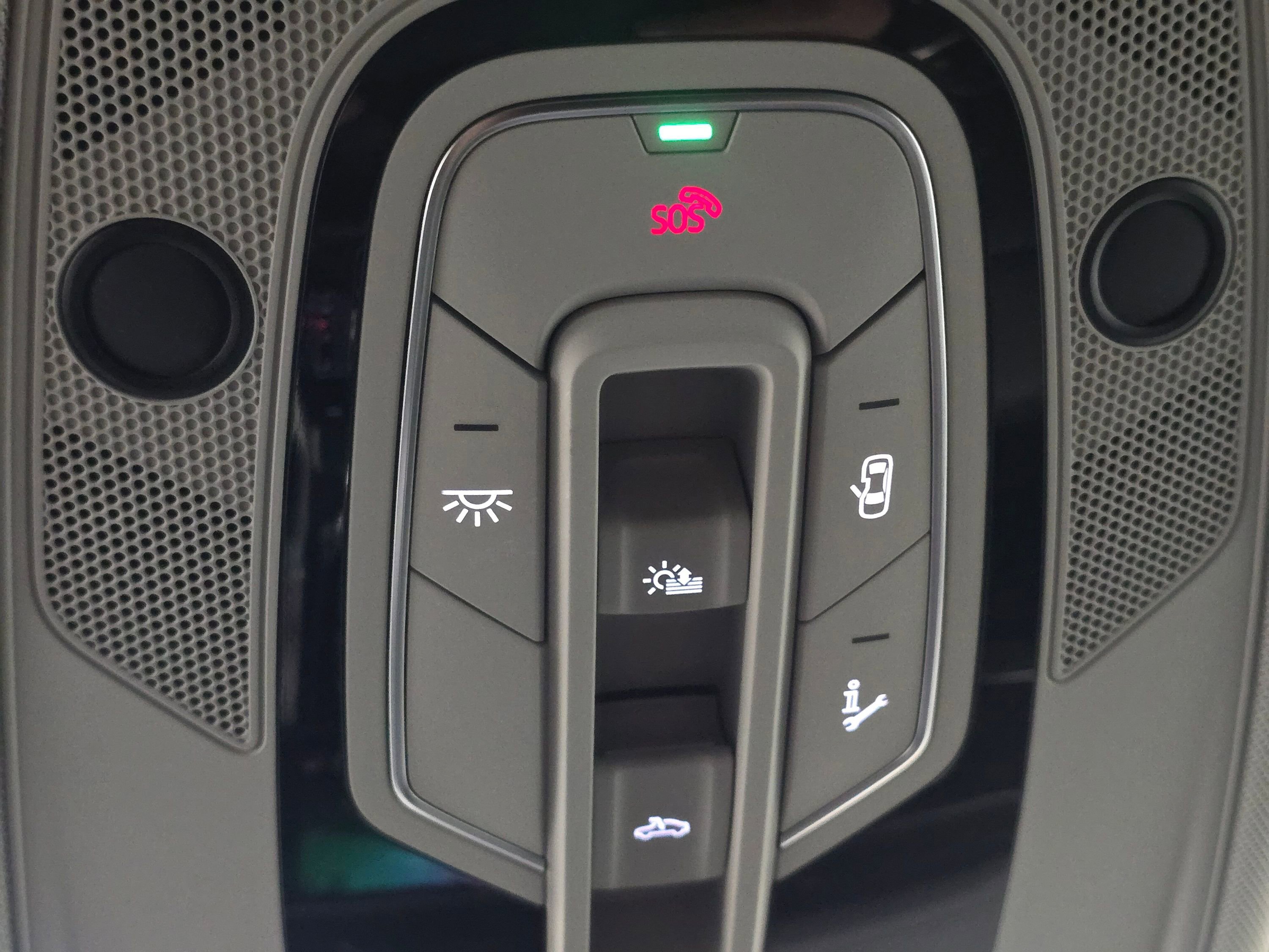 Certified 2025 Audi Q8 Premium Plus w/ Premium Plus Package image 46