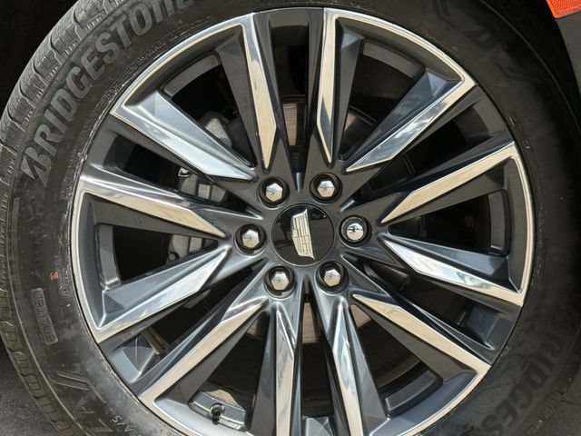 Used 2023 Cadillac Escalade ESV Sport Platinum w/ LPO, Floor Liner Package AWD/4WD image 11