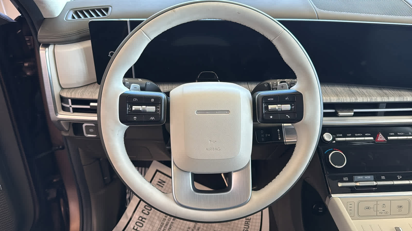 Used 2024 Hyundai Santa Fe Calligraphy image 11