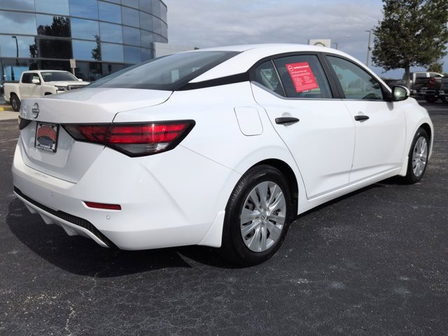 Used 2024 Nissan Sentra S image 4