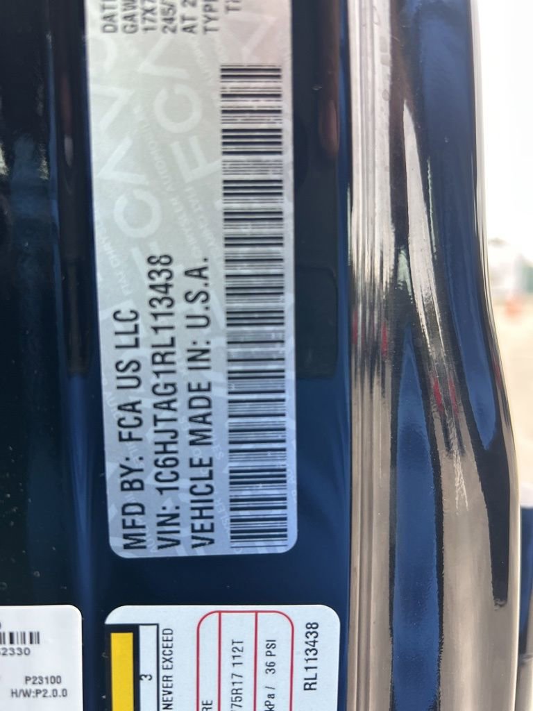 Certified 2024 Jeep Gladiator Sport image 42