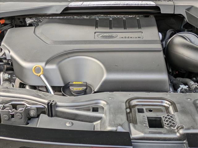 New 2025 Land Rover Discovery Sport S image 19