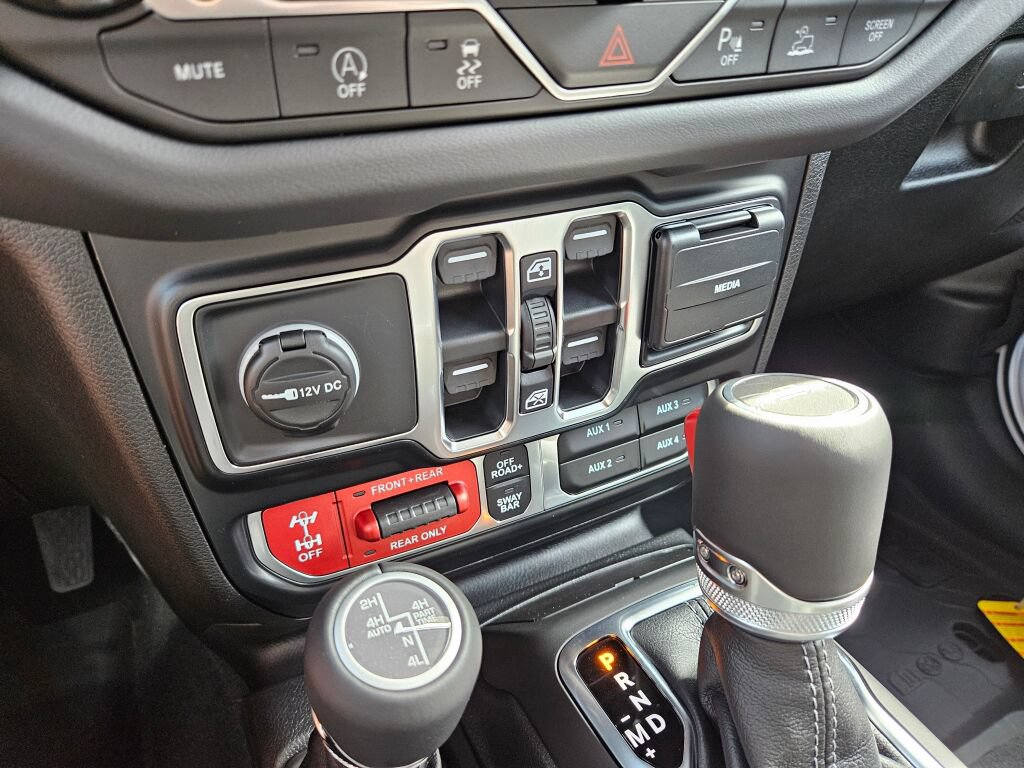 New 2026 Jeep Gladiator Rubicon AWD/4WD image 23