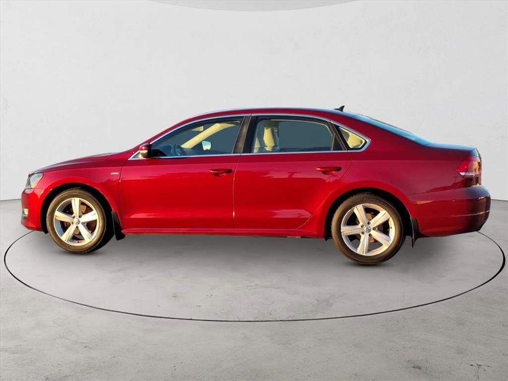 Used 2015 Volkswagen Passat 1.8T Limited Edition image 9