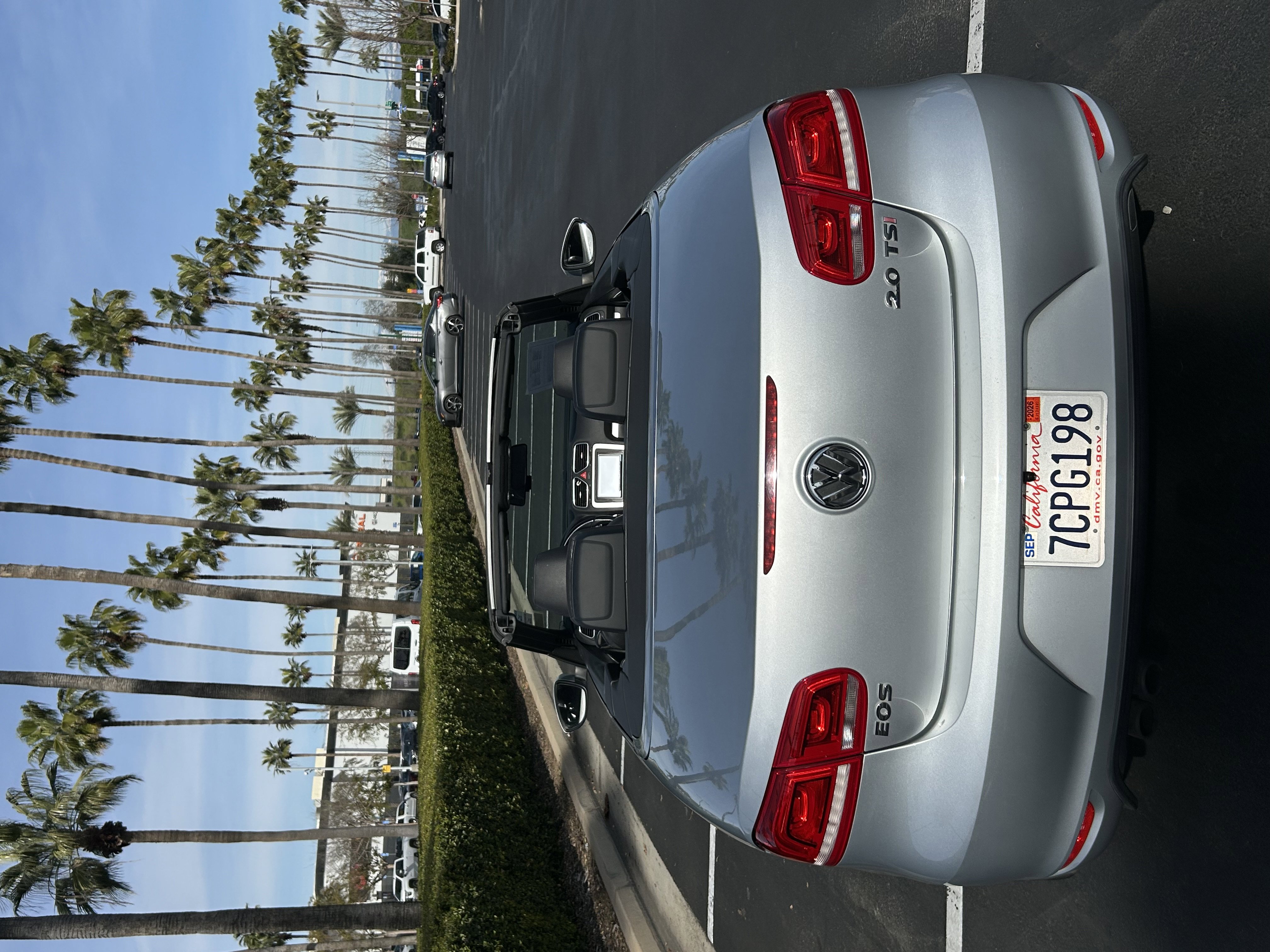 Used 2013 Volkswagen Eos Komfort image 2