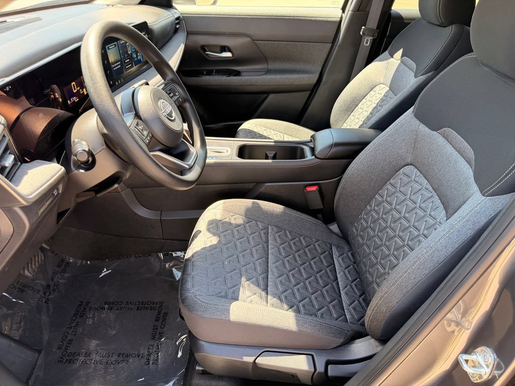 New 2026 Nissan Kicks SV FWD image 8