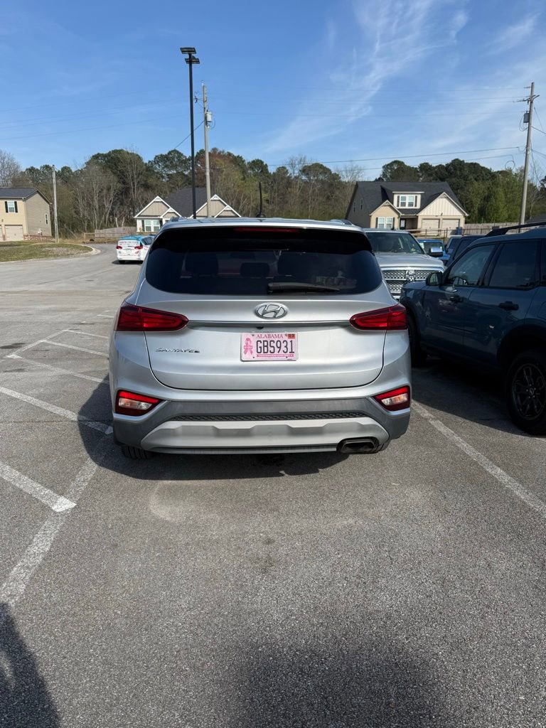 Used 2020 Hyundai Santa Fe SE image 15