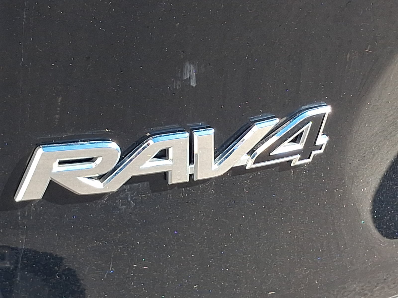 Used 2021 Toyota RAV4 XLE Premium AWD/4WD image 24